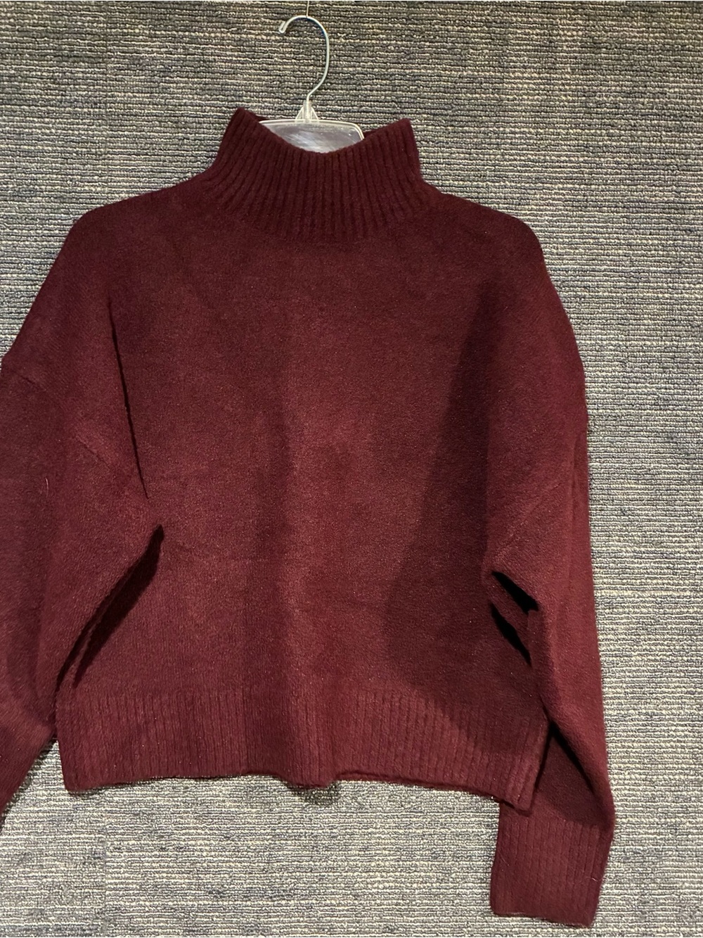 Zara Women’s Ribbed Mock Neck Sweater - Burgundy Size M